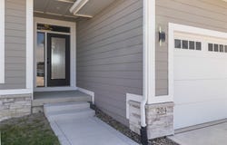 204 11th Court NW, Bondurant, IA 50035