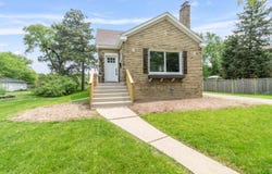 7937 Forest Avenue, Munster, IN 46321