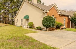 102 CANYON TRAIL, PELHAM, AL 35124