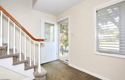 741 Pompton Ave, Cedar Grove Twp., NJ 07009-1226