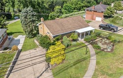 453 Marzolf Rd, Shaler, PA 15209