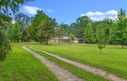 2461 County Road 4916, Timpson, TX 75975