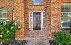 2828 Bluffview Drive, Lewisville, TX 75067