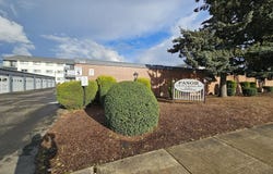 950 EVERGREEN RD, Woodburn, OR 97071