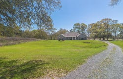 195 Pinecrest Drive, Poplarville, MS 39470