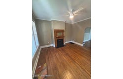 1842 Deer Park Ave, Louisville, KY 40205