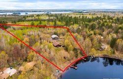 6848 Bear Island Rd, Duluth, MN 55803