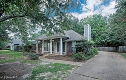 557 Spring Hill Drive, Madison, MS 39110