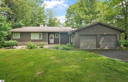 7786 N Shore Court, Grawn, MI 49637