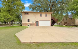 101 S 5th Street, Montevideo, MN 56265