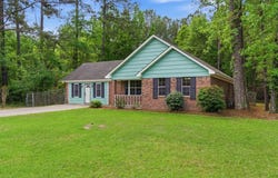 301 Sam Rayburn Dr., Hattiesburg, MS 39402