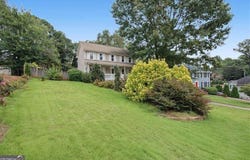 720 Creek Trail NW, Kennesaw, GA 30144