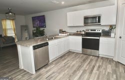 114 Catalpa Rd, Milner, GA 30257