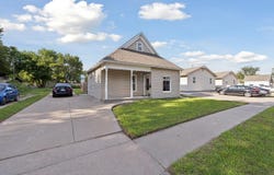 330 E Main, Augusta, KS 67010