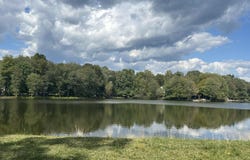 141 Waterview Drive, Hawley, PA 18435