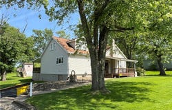 2366 State Route 170, East Palestine, OH 44413
