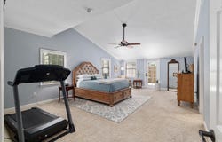 5315 NW 9TH LANE, GAINESVILLE, FL 32605