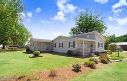 2590 Old Mt Olive Highway, Dudley, NC 28333