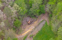9999 Ember Road, Livingston, KY 40445