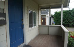 608 S 6TH AVE, Kelso, WA 98626