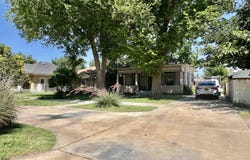 207 S Kentucky Avenue, Roswell, NM 88203