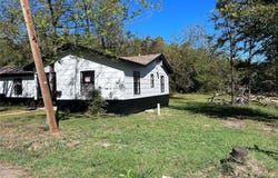 351 E Commerce Avenue, Cooper, TX 75432