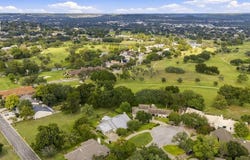 104 Kenwood Circle, Kerrville, TX 78028