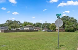AVE I MATTHEWS, Bay City, TX 77456