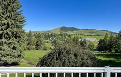 147 N LINDSEY St, Tekoa, WA 99033
