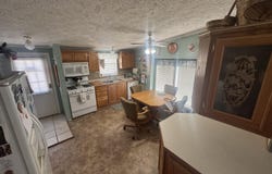 8962 Woodland Avenue Avenue, Kalamazoo, MI 49009