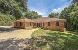 100 Overview Drive, Crestview, FL 32539