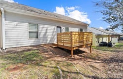 157 Oakwood Drive NW, Milledgeville, GA 31061