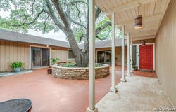 111 Cotillion, Castle Hills, TX 78213