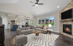 326 Solomia, Peosta, IA 52068
