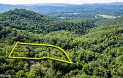 120 Greystone Way, Townsend, TN 37882