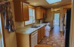 11 Page Street, Plymouth, NH 03264
