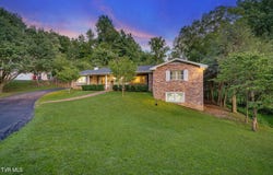 103 Dogwood Lane, Johnson City, TN 37604