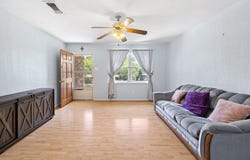 127 Contour Dr, Kerrville, TX 78028