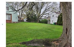 19641 Lake Shore Boulevard, Euclid, OH 44119