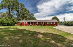 220 Airport Road NE, Pikeville, NC 27863