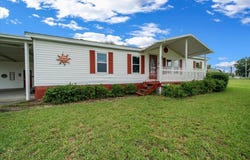 13885 COUNTY ROAD 109D-3, LADY LAKE, FL 32159