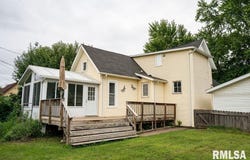 728 Park Place, Clinton, IA 52732