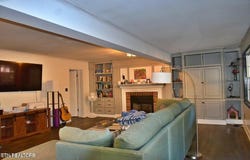 915 Lothbury Ave, Middlesboro, KY 40965