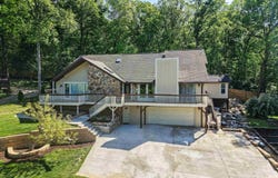 7705 Oakridge Drive SE, Huntsville, AL 35802