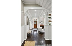 339 W Woodlawn Avenue, San Antonio, TX 78212-3312