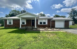 170 Cave Mill Ct, Leitchfield, KY 42754