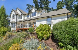 710 MILL ST, Silverton, OR 97381