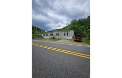 14962 Charleston Road, Kenna, WV 25248