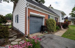 110 MONTIETH AVENUE, READING, PA 19609