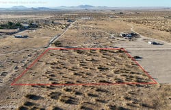 186th St E, Palmdale, CA 93591